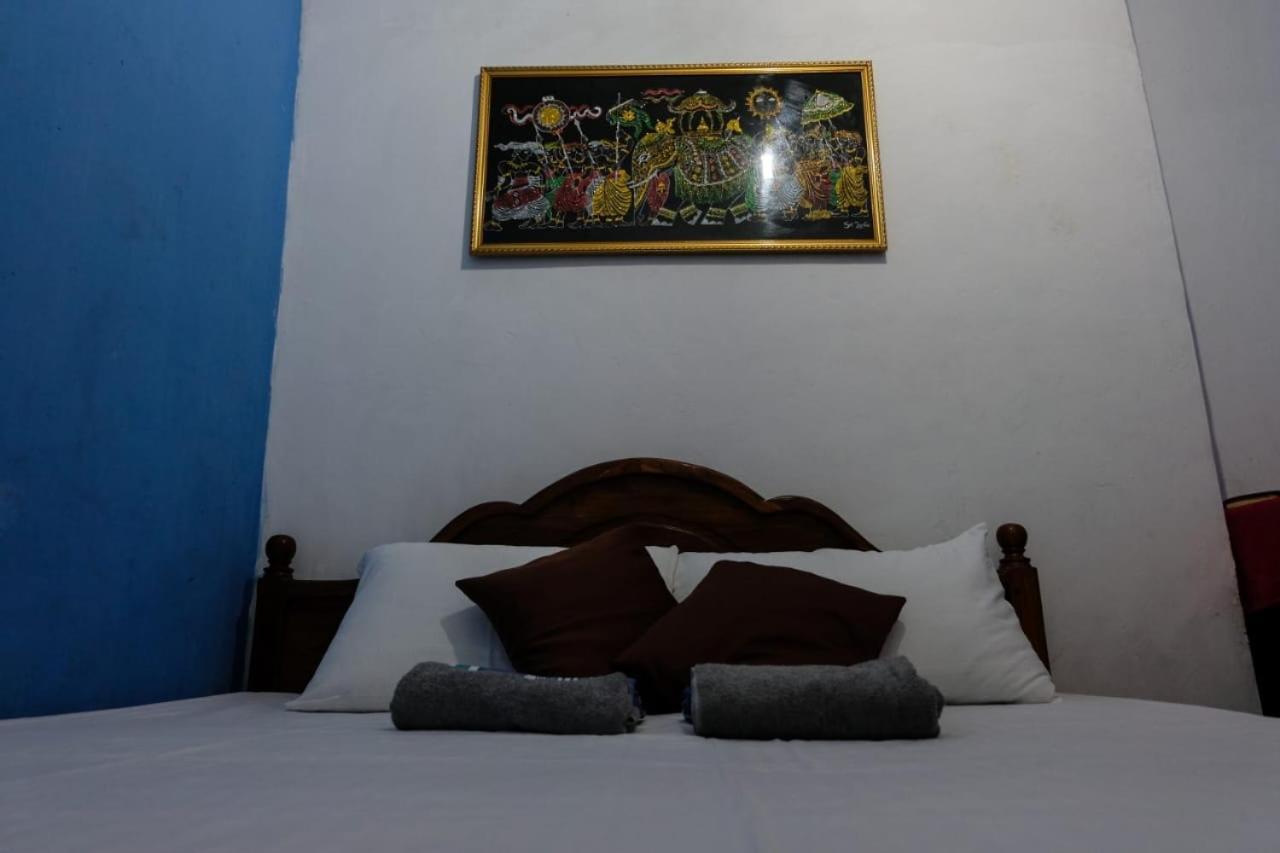 Nisansala Homestay Kandy Deiyannewela Exterior foto